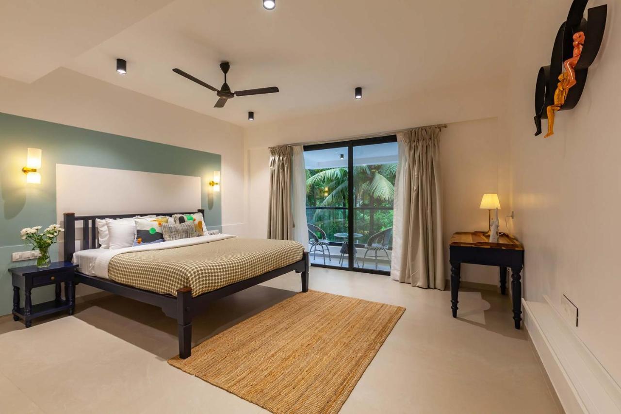 Villa Sereno By Stayvista - An Elegant And Entertaining Retreat Featuring A Swimming Pool, Outdoor Jacuzzi, Modern Interiors, And A Snooker Table Alībāg Extérieur photo