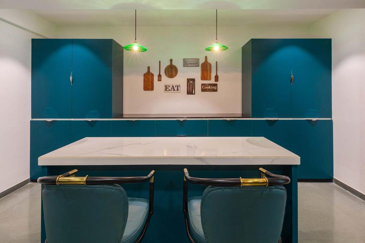 Villa Sereno By Stayvista - An Elegant And Entertaining Retreat Featuring A Swimming Pool, Outdoor Jacuzzi, Modern Interiors, And A Snooker Table Alībāg Extérieur photo
