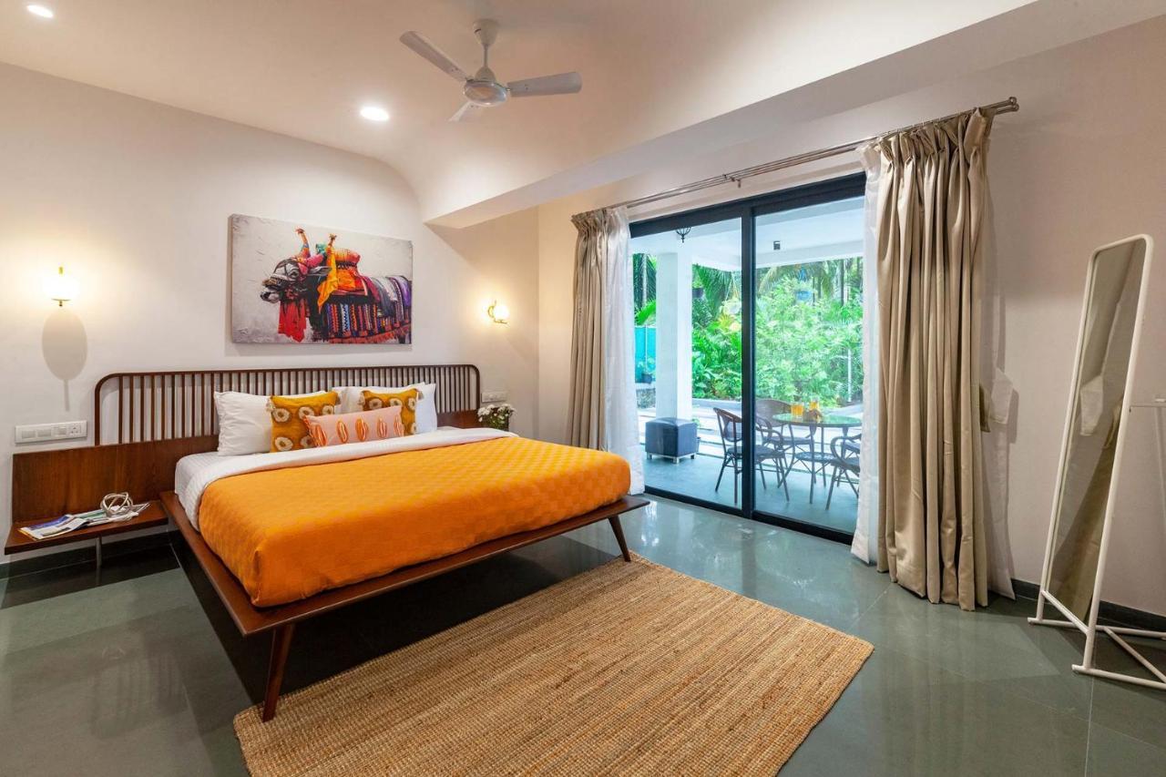 Villa Sereno By Stayvista - An Elegant And Entertaining Retreat Featuring A Swimming Pool, Outdoor Jacuzzi, Modern Interiors, And A Snooker Table Alībāg Extérieur photo